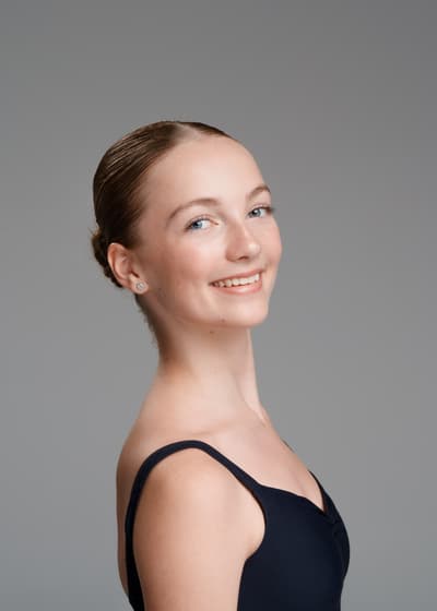 Elin Burgess — Classical dancer, Australia