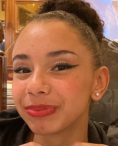 Daina SALVY — Modern dancer, France