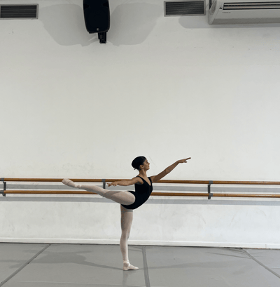 Íris Rodrigues — dancer