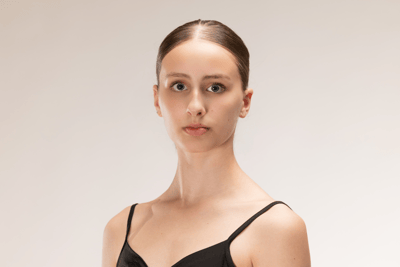 Maura McGuire — Classical dancer, United States