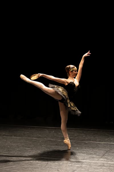 CLAUDIA VALERO — Classical dancer, Spain