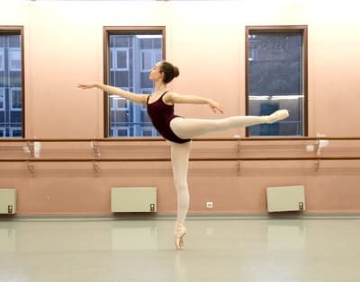 Romane Goitia — Classical dancer, France