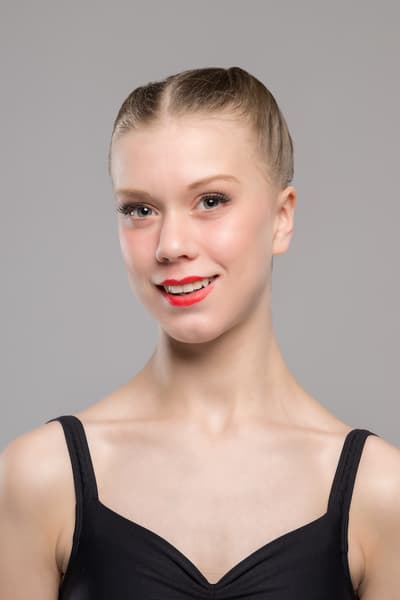 Catja Whitehead — Classical dancer, New Zealand
