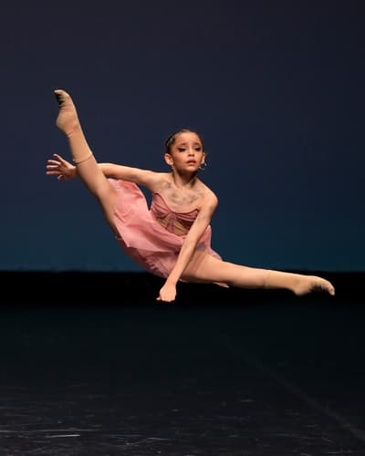 Ilayda Huseinova — Classical dancer, Bulgaria