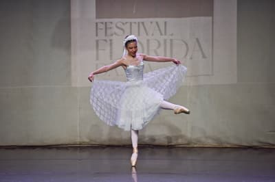 Julieta Del Castillo — Classical dancer, Uruguay