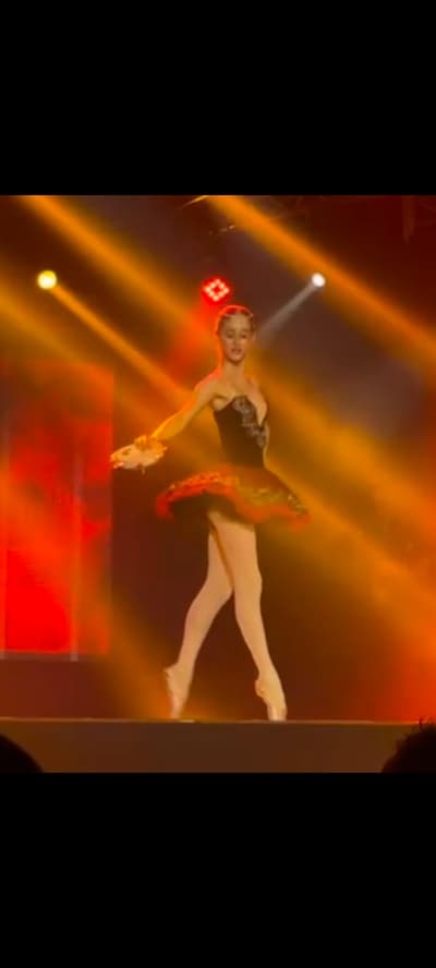 Anais Esseldeurs — Classical dancer, Belgium