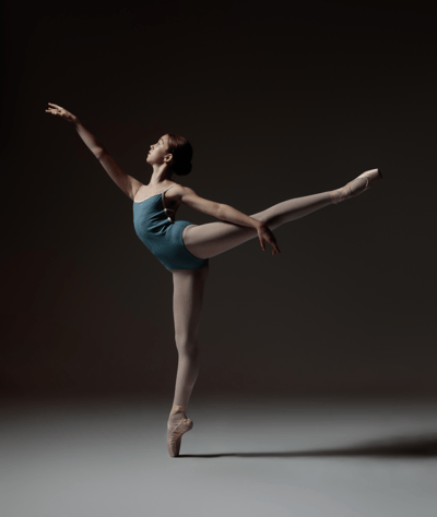 Greta Nissen — Classical dancer