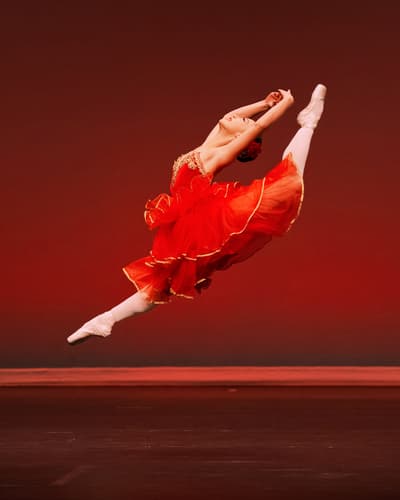 Sara Yu — Classical dancer, New Zealand
