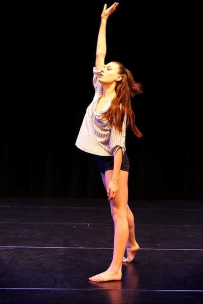 Juliette Taillieu — Neoclassical dancer, France