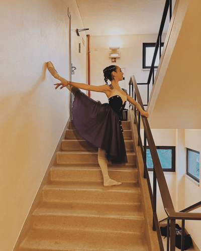 Alejandra Cabas — Classical dancer