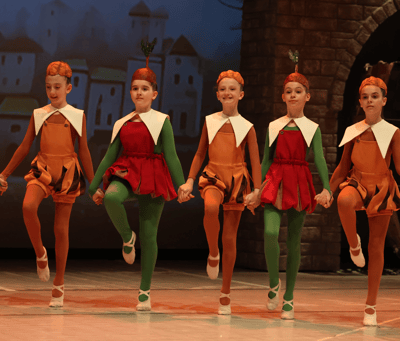 Kira Samak — Classical dancer, North Macedonia