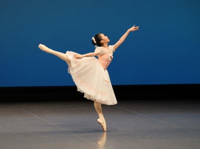 Waka Shimada — Classical dancer, Japan