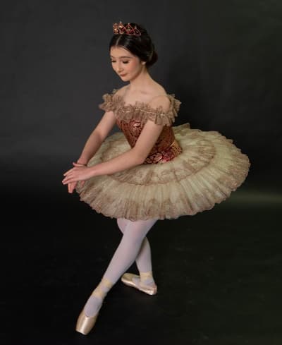 Francella Mccann — Classical dancer, Irvine, United States
