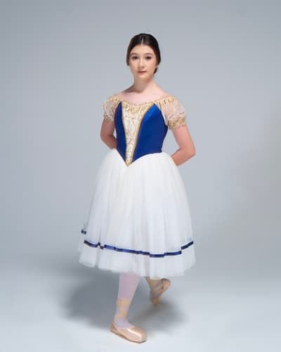 Francella Mccann — Classical dancer, Irvine, United States