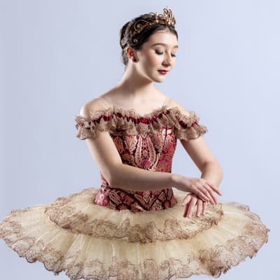 Francella Mccann — Classical dancer, Irvine, United States