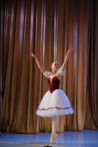Alisa Voitovych — Classical dancer, Ukraine