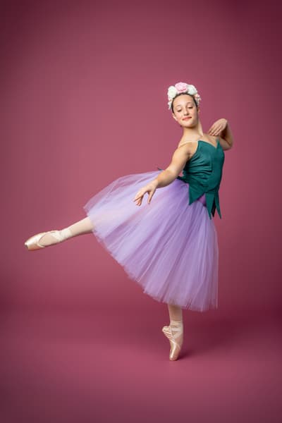 Lucia Thompson — Classical dancer, Santa Monica, United States