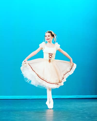 Grace Williams — Classical dancer, Australia