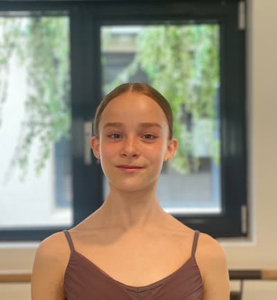 Eva Bejannin — Classical dancer, France