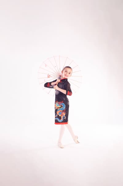 Lillian Marie Sears — Classical dancer, France