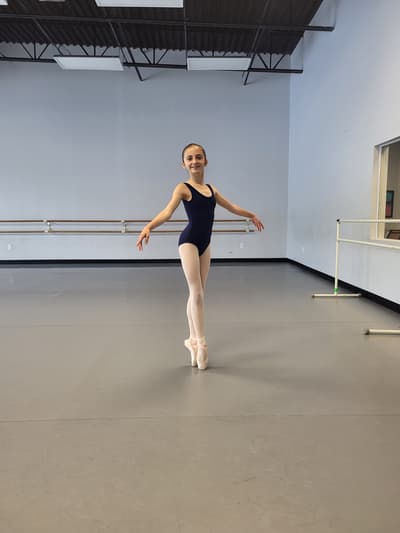 Lillian Marie Sears — Classical dancer, France