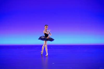 Lillian Marie Sears — Classical dancer, France