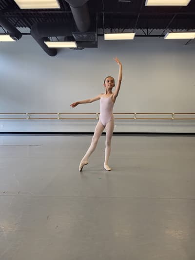 Lillian Marie Sears — Classical dancer, France