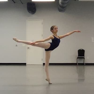 Lillian Marie Sears — Classical dancer, France