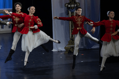 Lillian Marie Sears — Classical dancer, France