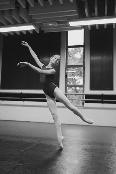 Valeriia Petrova — Classical dancer, France