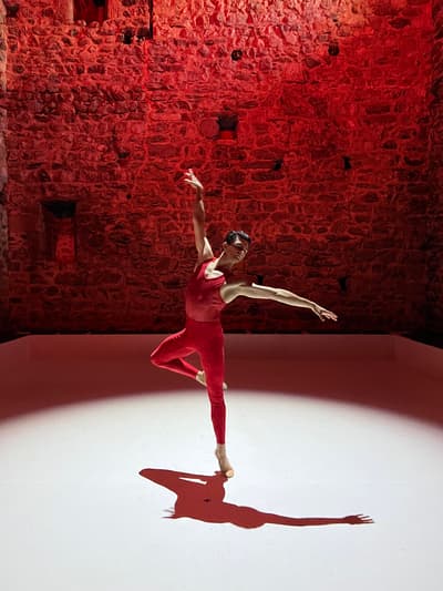 Ariel Merkuri — Classical dancer, Germany