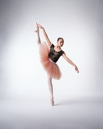 Janna Pisoni — Classical dancer