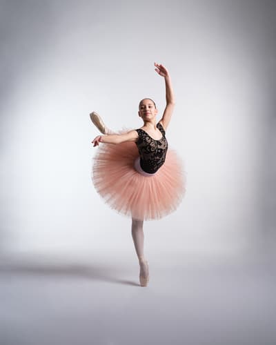 Janna Pisoni — Classical dancer