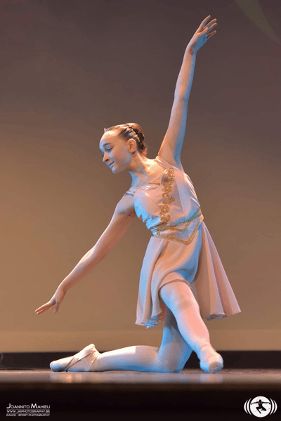 Enora Robyn — Classical dancer, Belgium