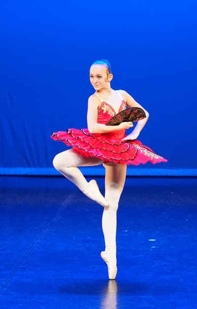 Enora Robyn — Classical dancer, Belgium