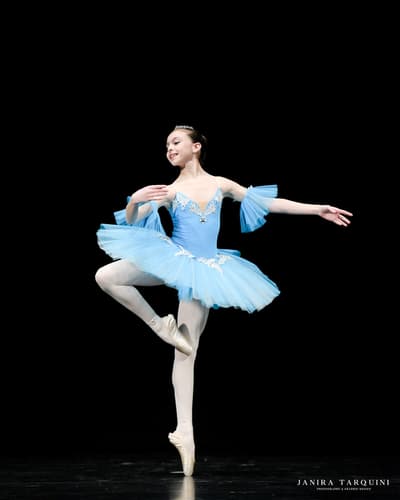 Sara Sabella — Classical dancer, Austria
