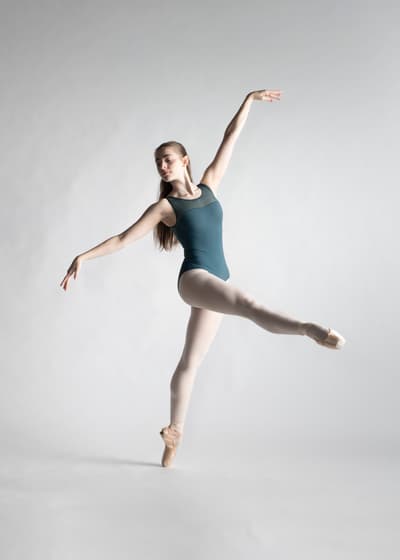 Zoe Cartier — Classical dancer, United States