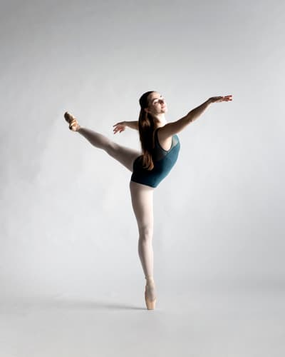 Zoe Cartier — Classical dancer, United States