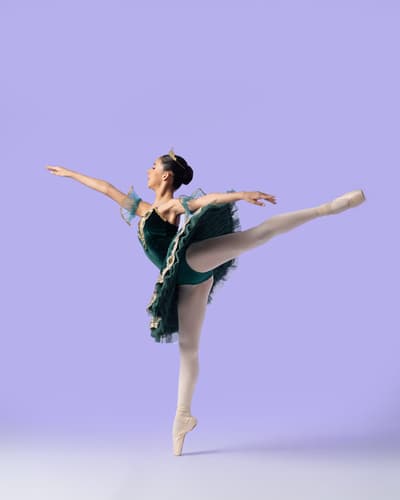 Renatta Desirée Puga Valdés — Classical dancer, Mexico