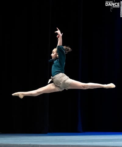 Martina Barone — Neoclassical dancer