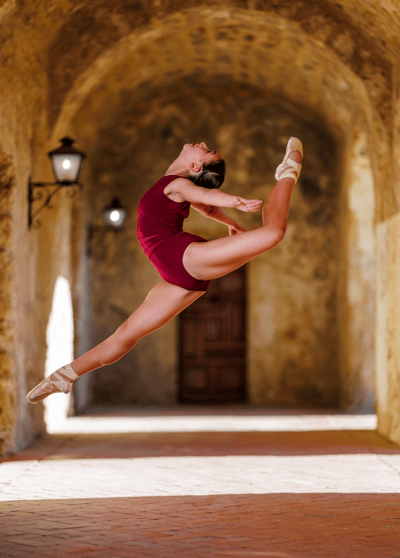 Jasmine Cervera — Classical dancer