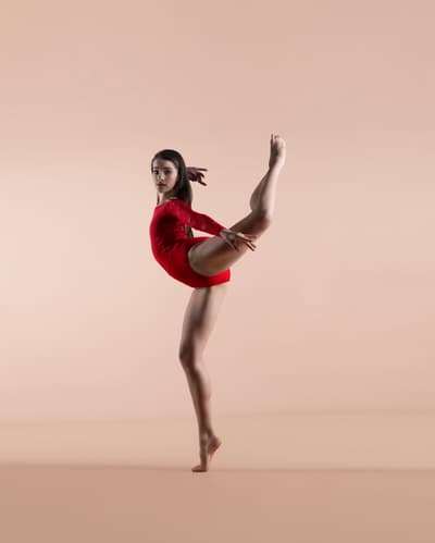 Mia Perez — Classical dancer, Australia