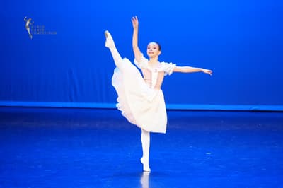 Visan Antonia Monica — Classical dancer, Romania