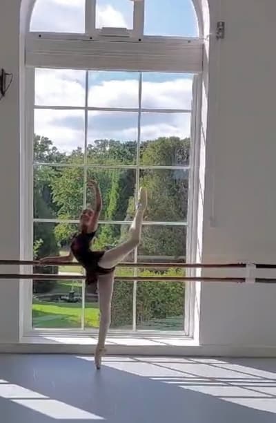 Paloma Villa — Classical dancer, Spain