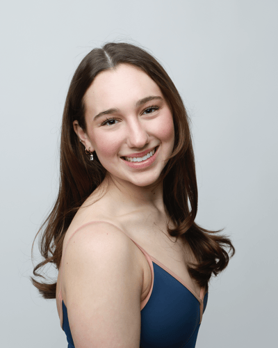 Isabella Desabrais — Classical dancer, United States