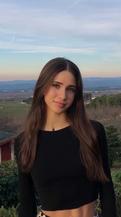 Carla Ferrer — Classical dancer, Spain