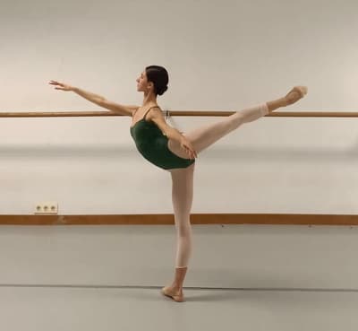 Carla Ferrer — Classical dancer, Spain