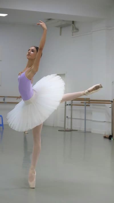 Carla Ferrer — Classical dancer, Spain