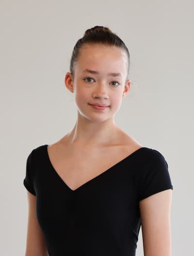 Ashley Moyzis — Classical dancer, United States
