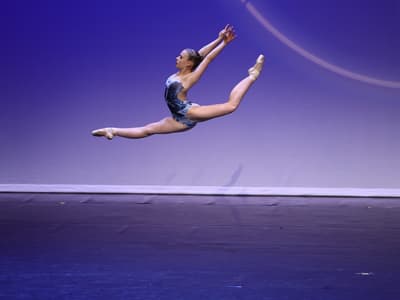 Holly Robinson — Classical dancer, Australia